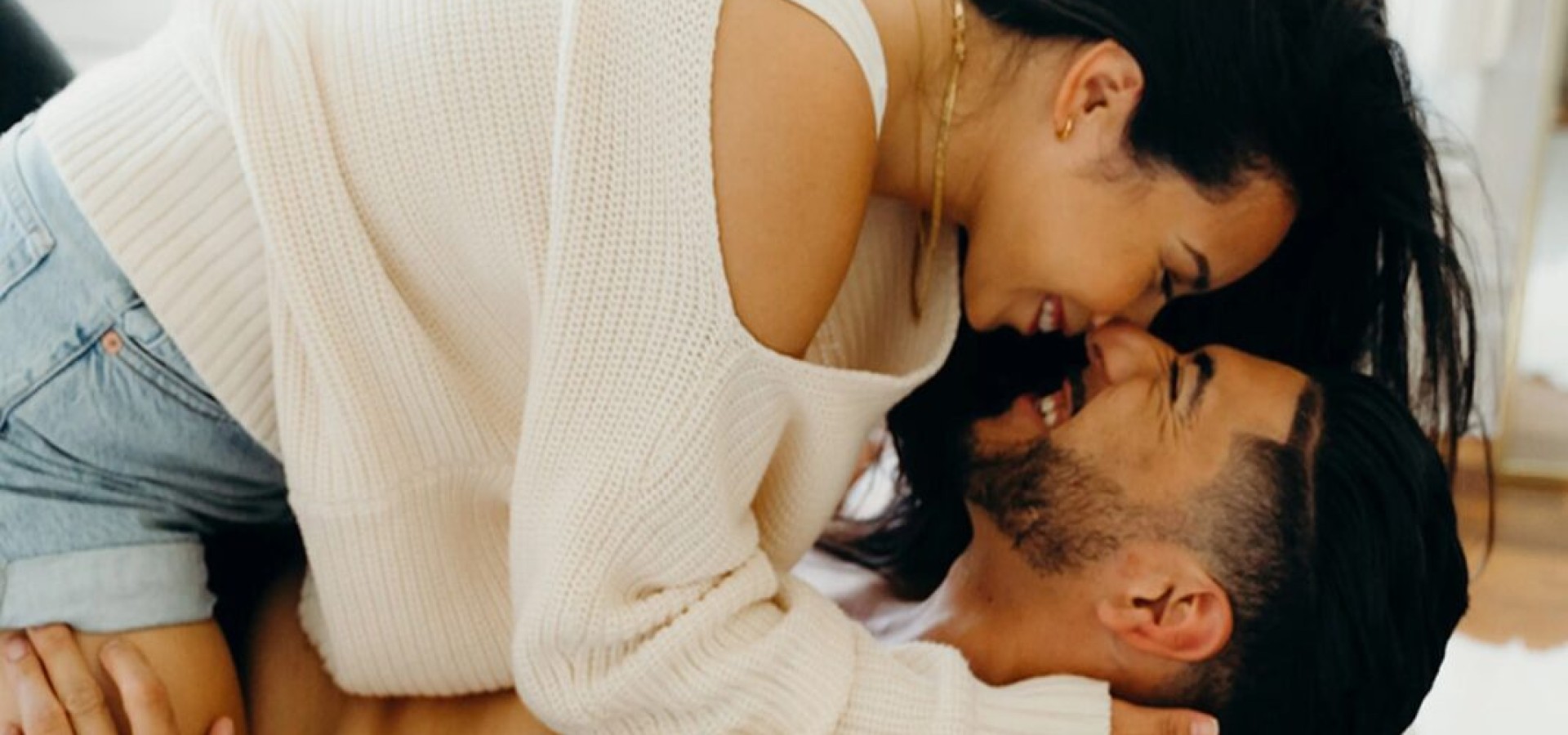 4 στάσεις σεξ που αποκαλύπτουν τι δεν είστε μεταξύ σας